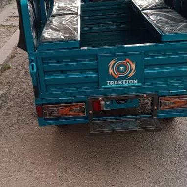 Triciclo Eléctrico TRAKTION 2026 nuevo con transporte y papeles - 3/6