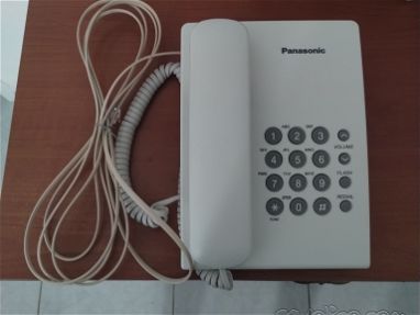 Vendo dos ruter para nauta hogar en 60usd c/u y un teléfono Panasonic en 30 usdo Panasonic - Img main-image-45713989
