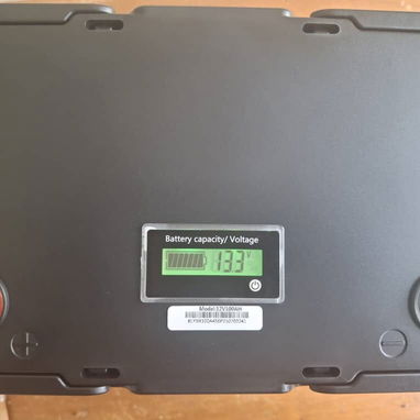 *🔋 Batería LiFePO4 12V 100Ah . ⚡1280 Wh. Con pantalla indicadora del nivel de carga. Nuevas en caja sellada - Img 121702553