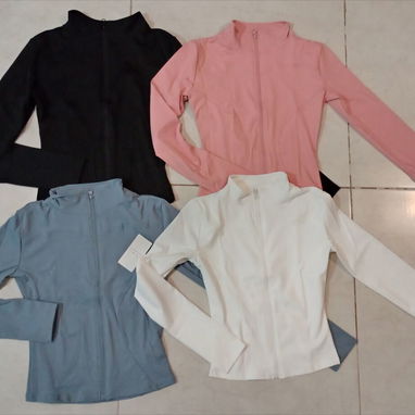 Monoshorts, shorts de lycra y enguatadas de lycra. - Img 121964156