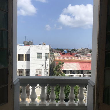 CASA VEDADO- OPORTUNIDAD DE INVERSIÓN 🏠💸 - 2/10