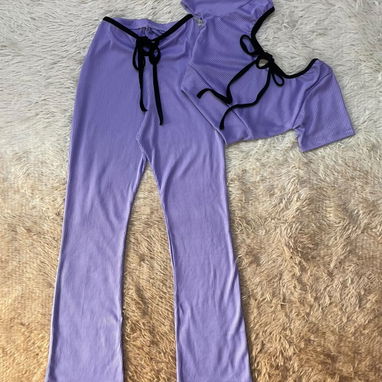 Pantaloneta combinada, vestidos doble nudo, pullover cajita NY y más - Img 124833453