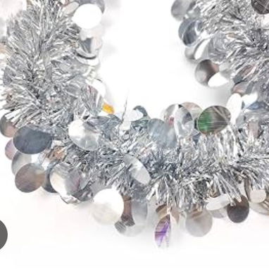 💜Guirnalda de corazón Mide 2m Precio: 3 usd - 2/5