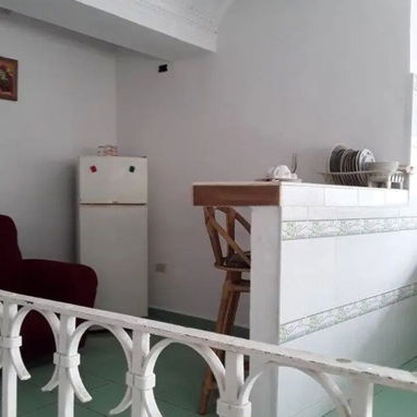 Casa en Centro Habana ( puerta de calle) - 3/5