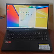 Venta Laptop AsusVivoBook 330 13 Gen - Img 55885540