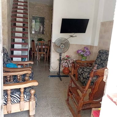 Permuta o Venta de vivienda de dos plantas en Marianao - 2/10