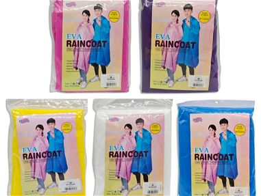 Capas para la lluvia para niños y para adultos estilo ponche 6 usd - Img 67358905
