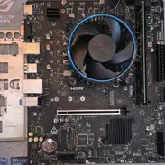 MsI H610M Pro + Core i5 12400 + 8GB crucial 3200mhz Precio 260 usd Casi nuevo no tiene caja - Img 57897190