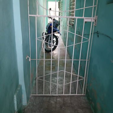 🛵✨ ¡CASA EN VENTA EN GUANABACOA! ✨🏡 - 9/9