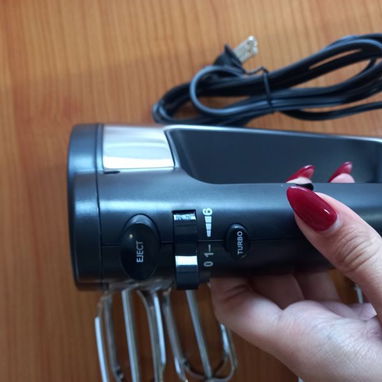 Batidora Eléctrica Milexus 250W Cuerpo Plástico Acero, Batidora Milexus 250W 120V 60Hz Botón Expulsión VPT# - 10/10