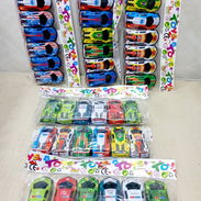 Carritos de juguetes - Img 56952063