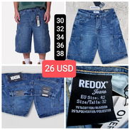 Jeans y bermudas de mezclilla. Sandalias. - Img 57330749