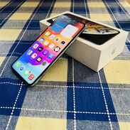 iphone xs max impecable con caja - Img 44103611