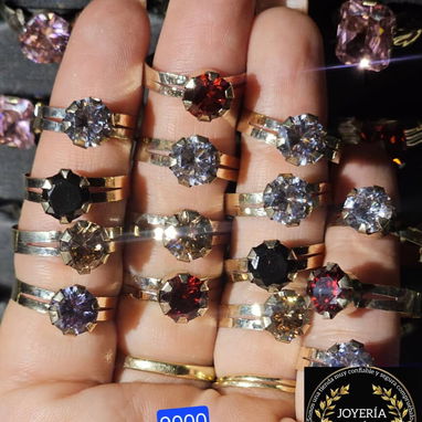 Anillos, dijes , reloj , aretes de oro - Img 124650799