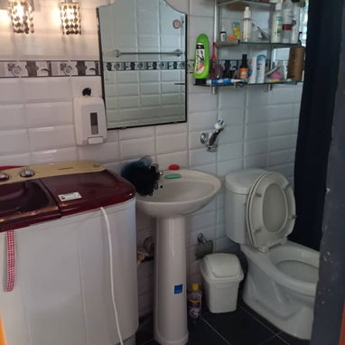 Se vende casa en el Vedado zona céntrica(Línea)🏡 - 4/7