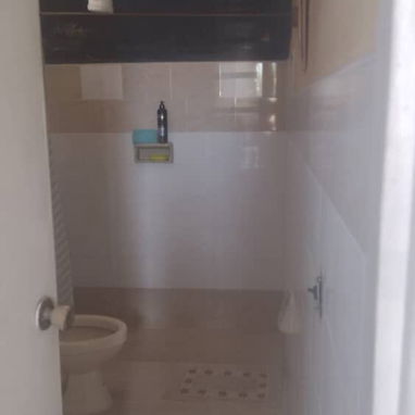 GRAN REBAJA, CASA GRANDE  IDEAL PARA VIVIR + NEGOCIO Y RENTA - 5/10