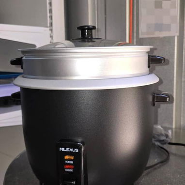 Olla Arrocera 2.2L Milexus Potencia: 500W Tapa de vidrio templado, Interior Aluminio Precio 70 USD  Mensajería Incluida - Img 113385889