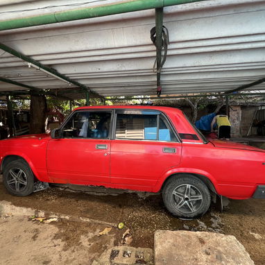 Se vende LADA 2105 - Img 123734137