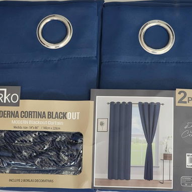 Juego de cortinas con dos paños y sus borlas para recogerlas si desea - 10/10