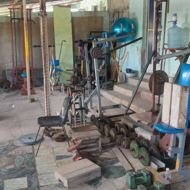 Vendo Casa independiente en Lawton 10 de Octubre,placa libre,garaje,patio y papeles en regla. Me ajusto en el precio. - 10/10
