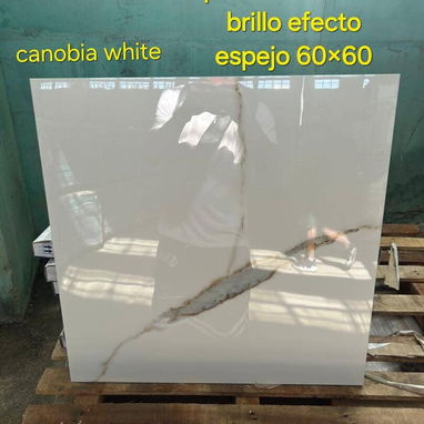 Losas de porcelanatos efecto espejo - 2/10