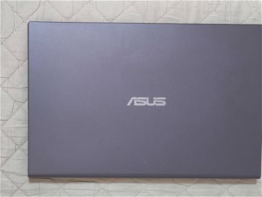 Laptop Asus como nueva🤑💵 270 usd Intel Pentium Silver 5030,10ma generación  4GB RAM DDR4 Pantalla 15'6 128 GB almacena - Img 65875641