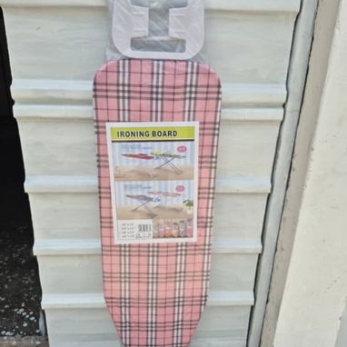 🧺 Tabla de Planchar con Soporte para Plancha — 45 USD - 4/8