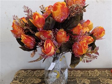 Ramos de flores artificiales nuevas - Img 67571407