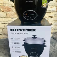 Olla arrocera con vaporera 1.8 litros marca Premier - Img 57432321