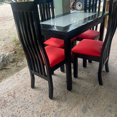 Juegos de comedor y de sala con transporte incluído - 8/10