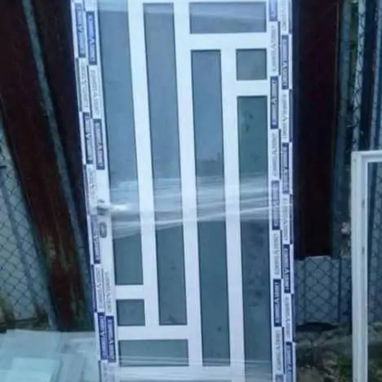 Carpintería de aluminio - 10/10