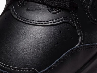 Zapatillas Nike negras de hombre nuevas #44 - Img 64489486