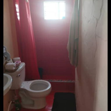 Apartamento 3er piso de 1 cuarto y placa libre - Img 123578506