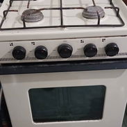 Se vende fogón de 4 hornilla de uso - Img 55528506