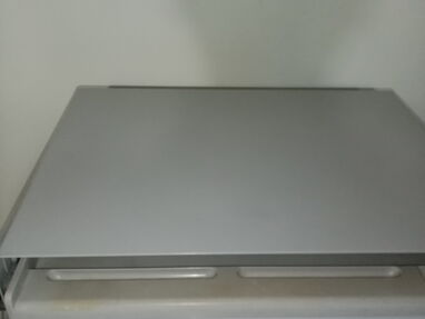 Base para Monitor y Teclado,nueva, original, de metal con gaveta deslizante para el teclado - Img 60791020
