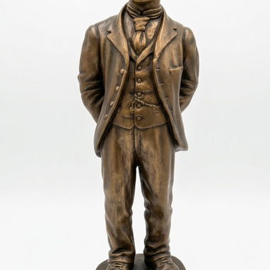 Estatua del centenario de José Martí 33cm de alto artista Manuel Fidalgo - Img 124095816