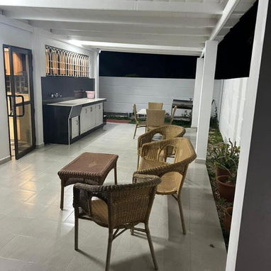 Casa en varadero con 2 habitaciones para 6 personas - Img 95474614