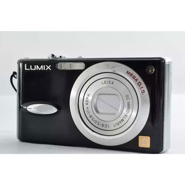 Panasonic Lumix DMC-FX8 - 2/2