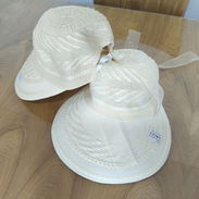 Gorra sombrero se sol tejido. Visera para protegerse del sol en playa y piscina - Img 55844622