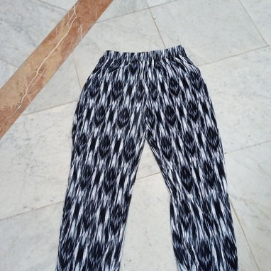 Pantalones y pantalonetas - Img 116501148