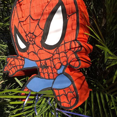 Piñatas y más decoraciones para cumpleaños - Img 121765665