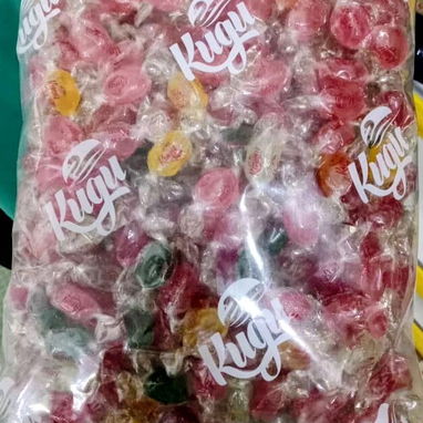 Paquetes de caramelos Kugu 1kg - Img 122722756