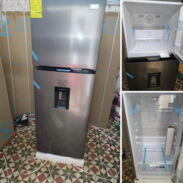 Refrigerador Royal Premium con dispensador de agua de 11.7 pies - Img 45412055