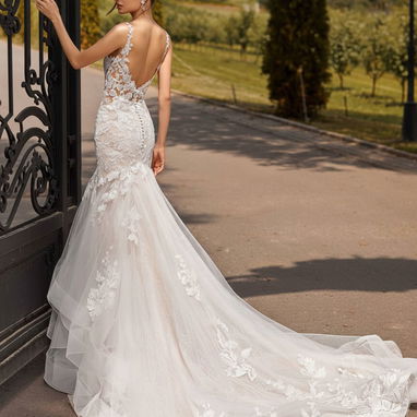 Alquiler de trajes de novia y mas - Img 121779765