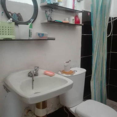 PERMUTO CASA EN CENTRO HISTÓRICO DE CIENFUEGOS PARA LA HABANA (PAPELES LISTOS) - Img 123340778