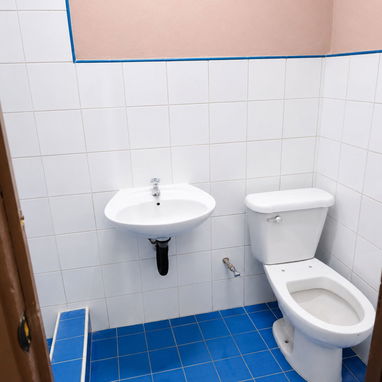 Casa,Sótano en alquiler o venta – Espacio práctico y bien ubicado en La Lisa,‼️ - 2/4
