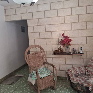 OFERTA VILLANUEVA SANTIAGO DE LAS VEGAS REBAJADA ULTIMO PRECIO 23000 DOLARES CASA DE 2 PISOS NOOO GARAGE - 9/10