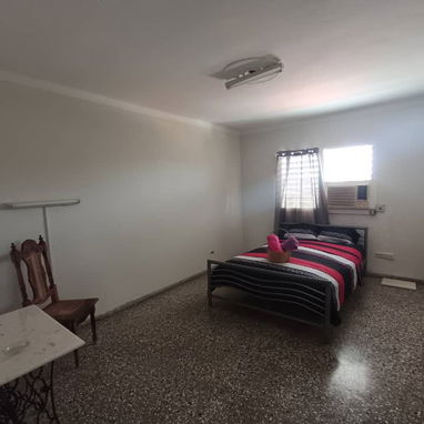 Renta lineal de apartamento en Nuevo Vedado, totalmente amueblado. - 5/10
