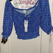 Blusa de mujer talla L - Img 57693202