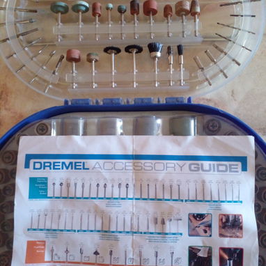 COMBO DE HERRAMIENTAS DE USO ,LLAVES , ALLEN, CUBOS , LIMAS, ACCESORIOS DREMEL Y MAS , TODO POR 60 USD - Img 122648907